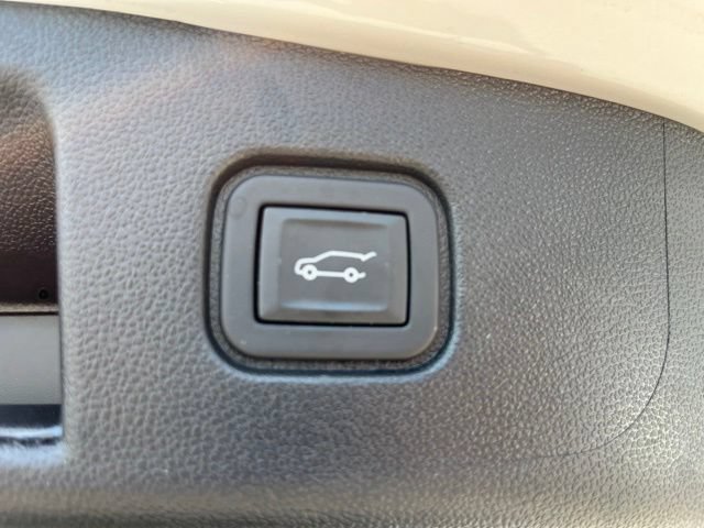 Used 2024 Chevrolet Blazer EV RS AWD/4WD image 13