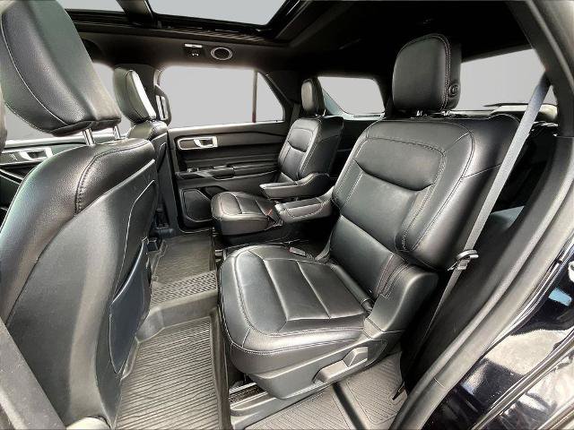 Certified 2020 Ford Explorer XLT w/ Equipment Group 202A AWD/4WD image 22