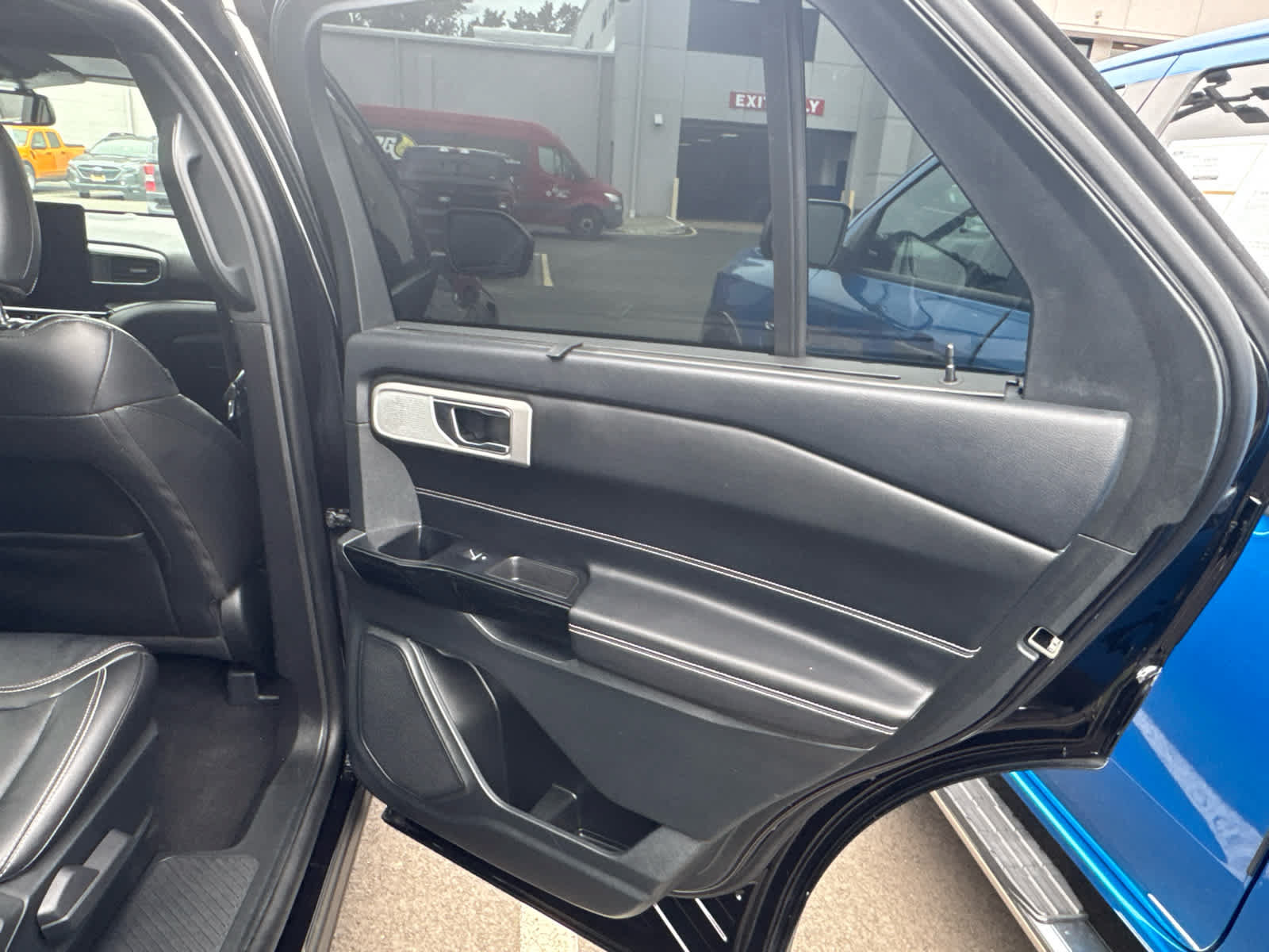 Certified 2023 Ford Explorer ST w/ Equipment Group 401A AWD/4WD image 19