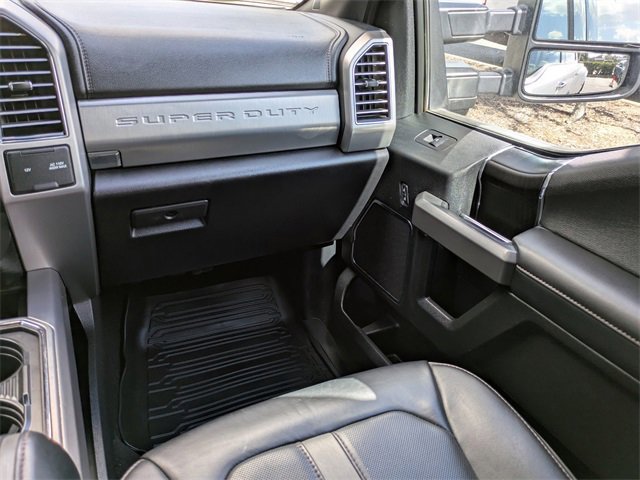 Certified 2019 Ford F450 Platinum w/ Platinum Ultimate Package image 17