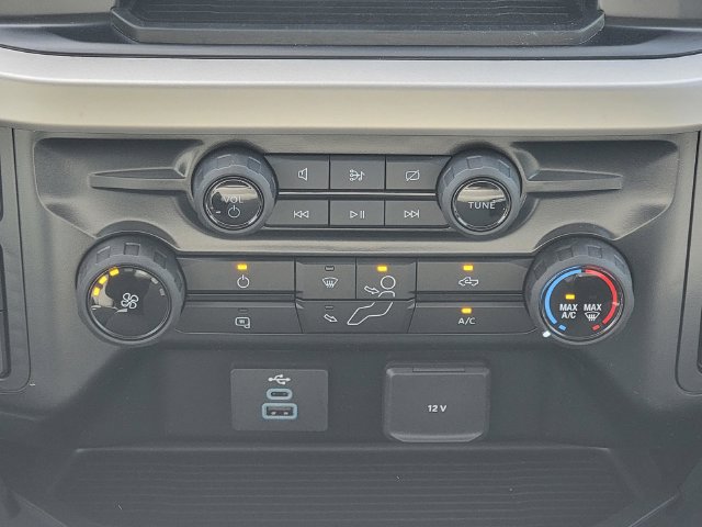 Certified 2024 Ford F250 XLT AWD/4WD image 24