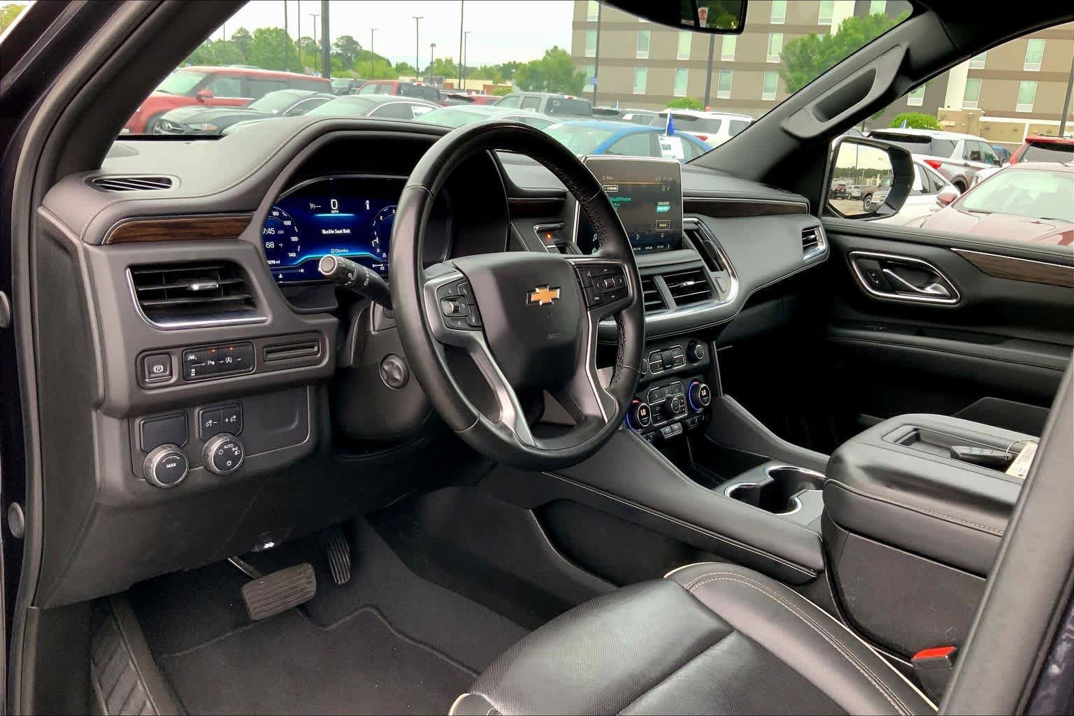Used 2024 Chevrolet Tahoe Premier RWD image 16