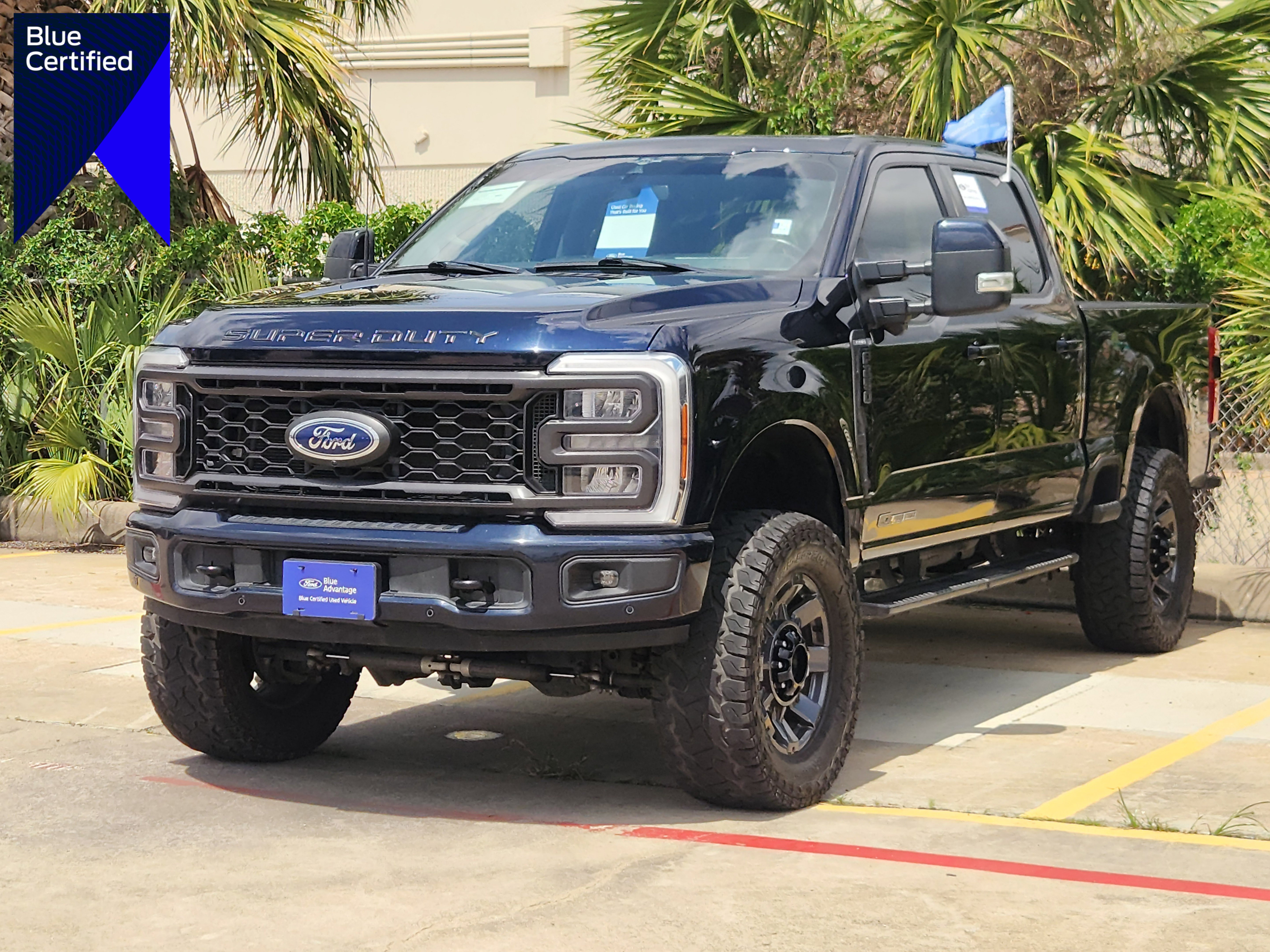 Certified 2023 Ford F250 Lariat w/ Lariat Ultimate Package AWD/4WD image 1