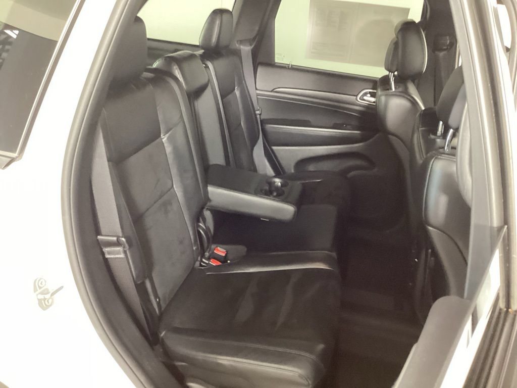 Used 2018 Jeep Grand Cherokee Altitude AWD/4WD image 33
