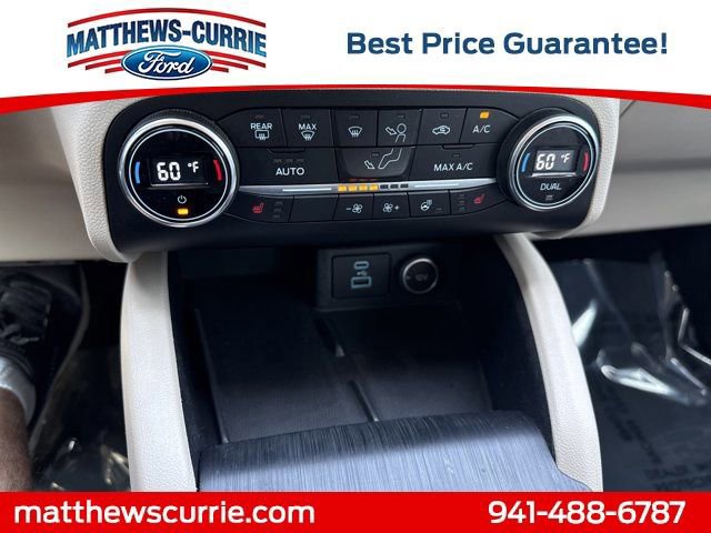 Certified 2020 Ford Escape Titanium w/ Titanium Premium Package 2.0 image 20