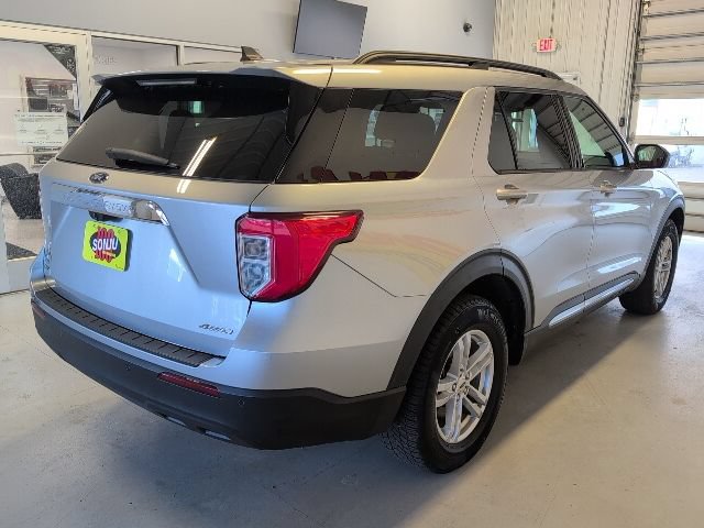 Certified 2022 Ford Explorer XLT AWD/4WD image 5
