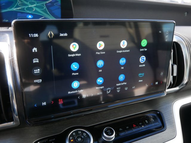 Certified 2025 Ford Expedition Platinum image 32