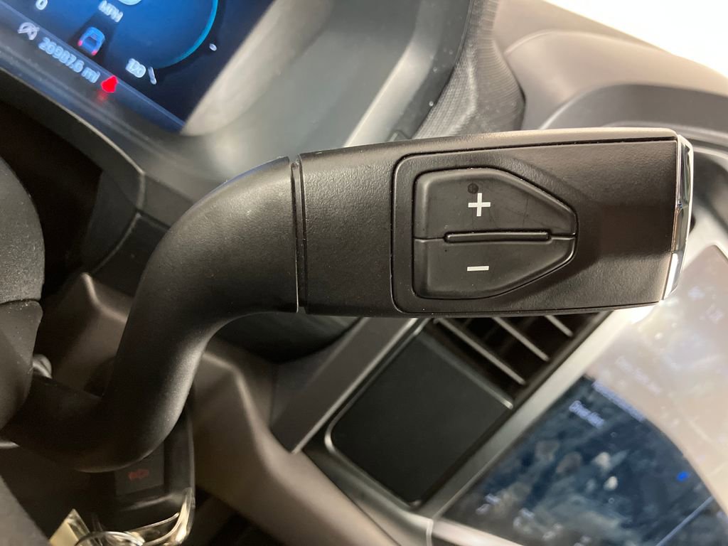 Certified 2025 Ford F150 XLT w/ Equipment Group 301A Standard image 27