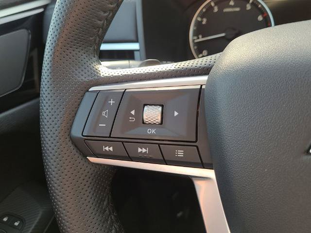 Used 2025 Mitsubishi Outlander SE AWD/4WD image 30