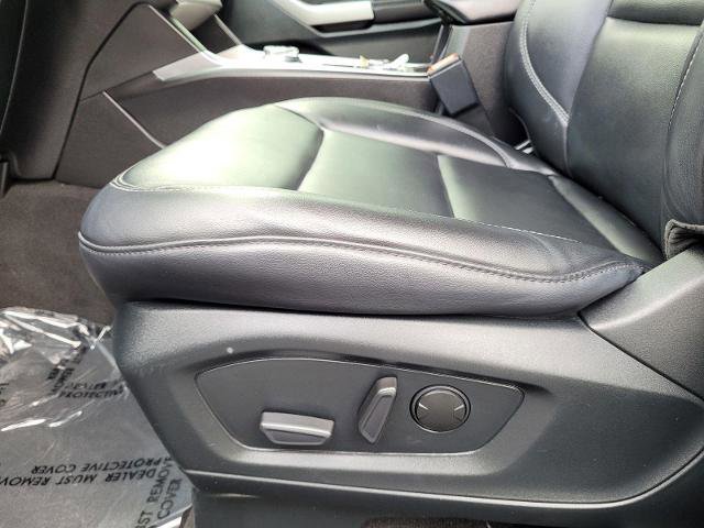 Certified 2023 Ford Explorer XLT w/ Equipment Group 202A image 23