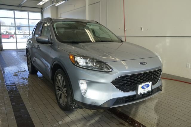 Certified 2022 Ford Escape Titanium image 16