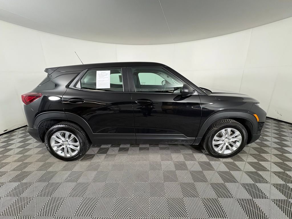Used 2023 Chevrolet TrailBlazer LS image 6
