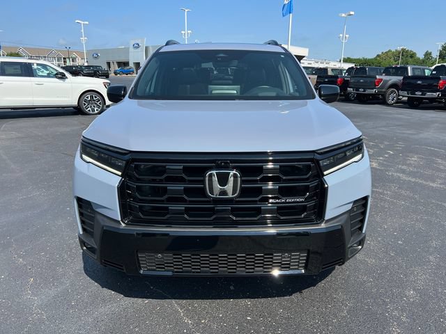 Used 2026 Honda Pilot Black Edition image 2