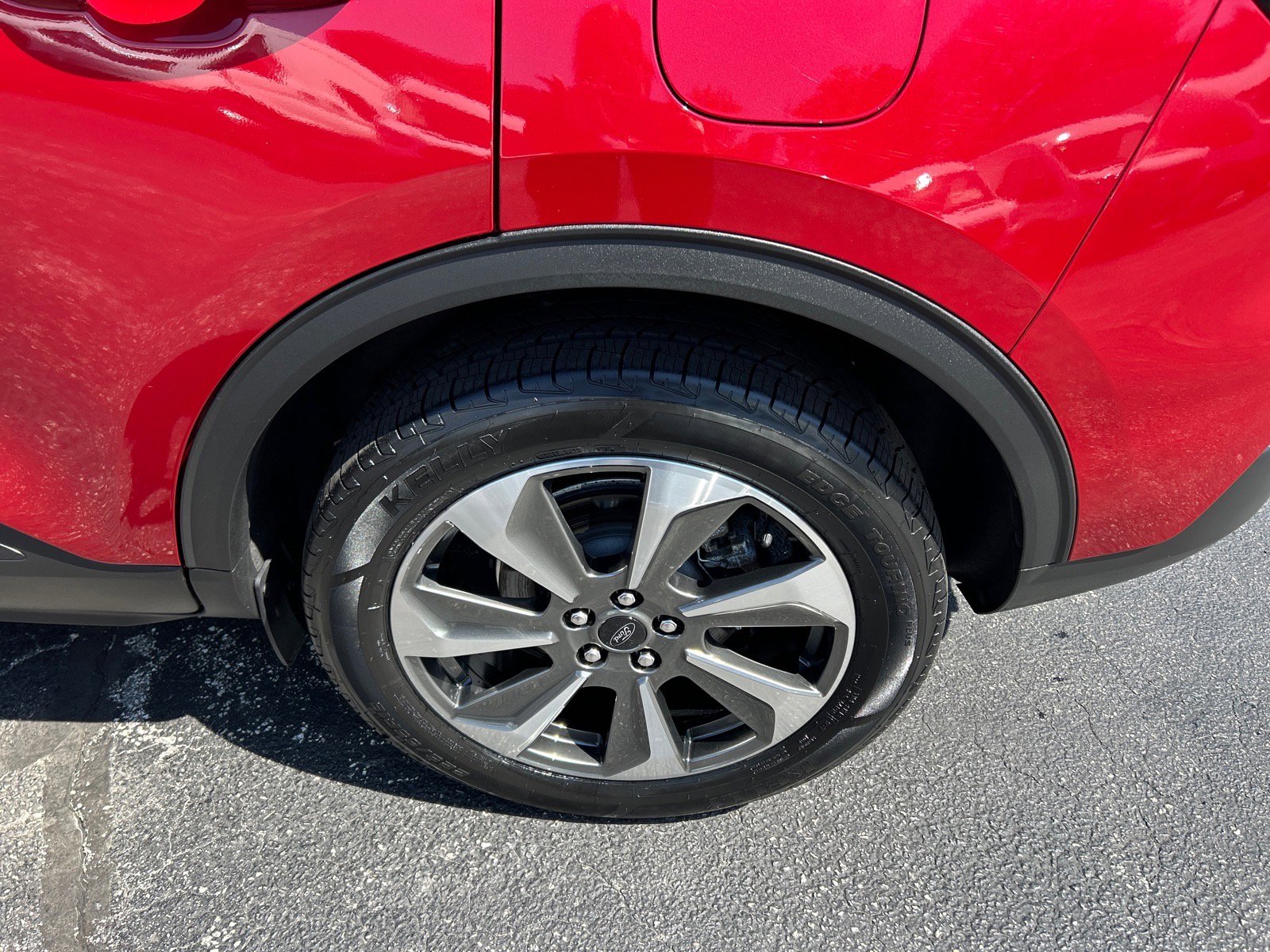 Certified 2023 Ford Escape Platinum image 30