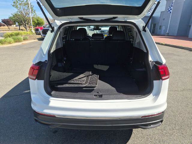 Used 2022 Volkswagen Tiguan SE image 10