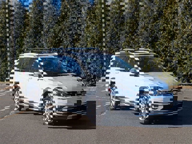 Used 2019 Volkswagen Golf Alltrack SE