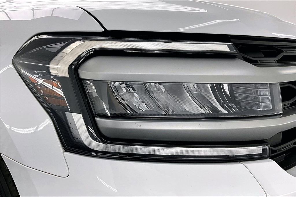 Certified 2024 Ford Expedition Max XLT image 30