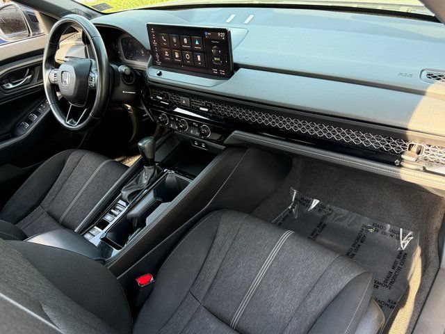 Used 2023 Honda Accord Sport image 33