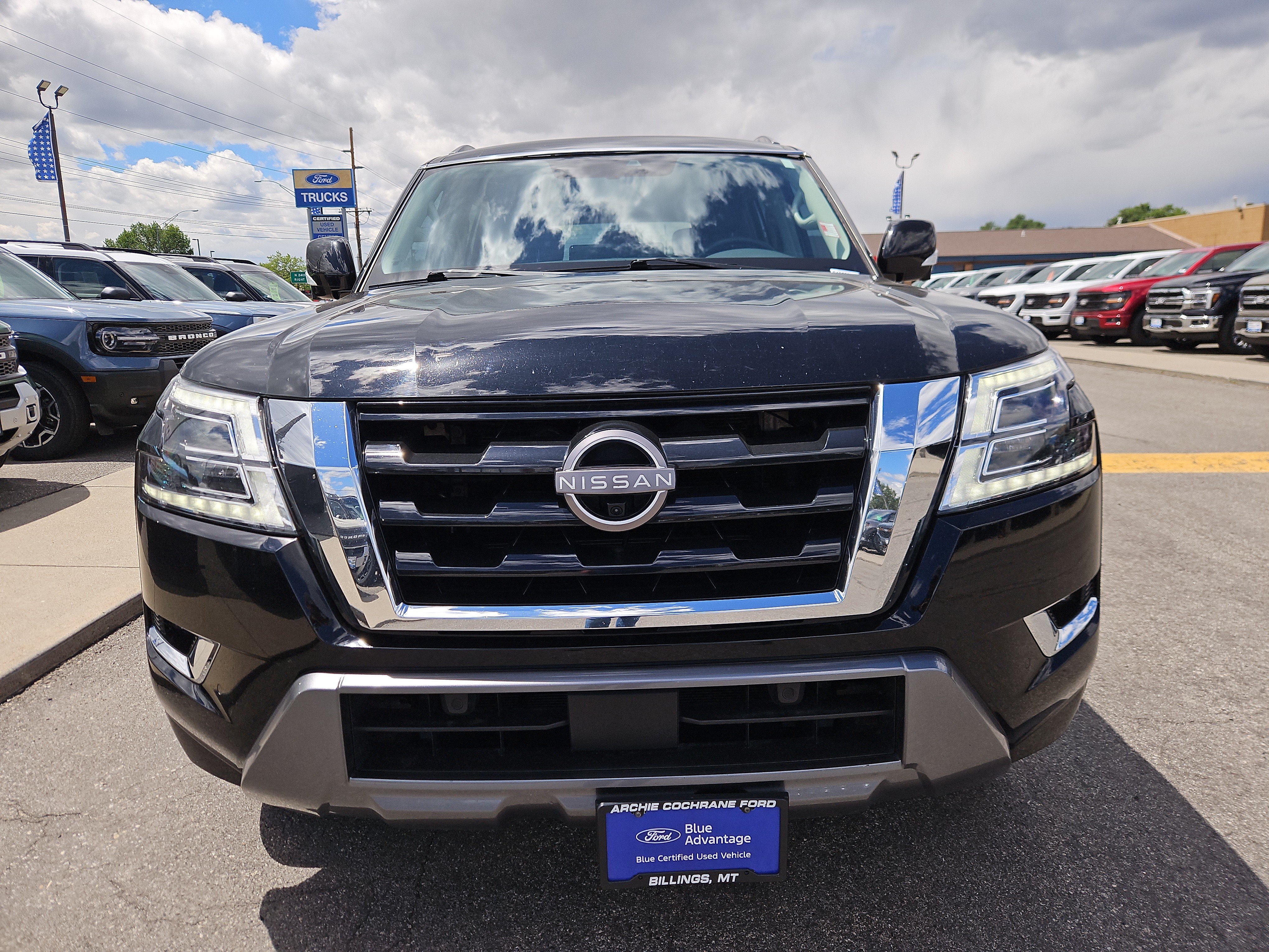 Used 2022 Nissan Armada SL AWD/4WD image 8