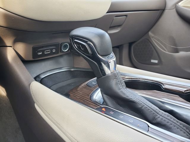 Used 2024 Chevrolet Malibu LT image 25