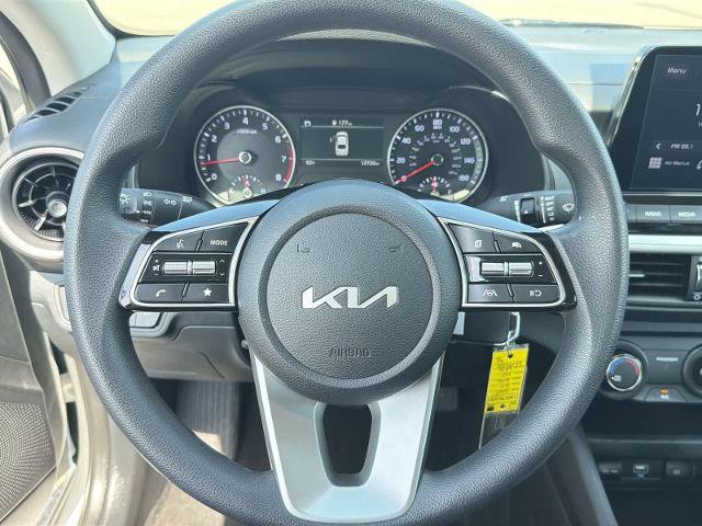 Used 2024 Kia Forte LXS FWD image 22