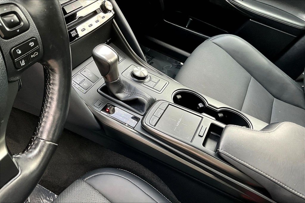 Used 2023 Lexus IS 300 w/ Comfort Package RWD image 20