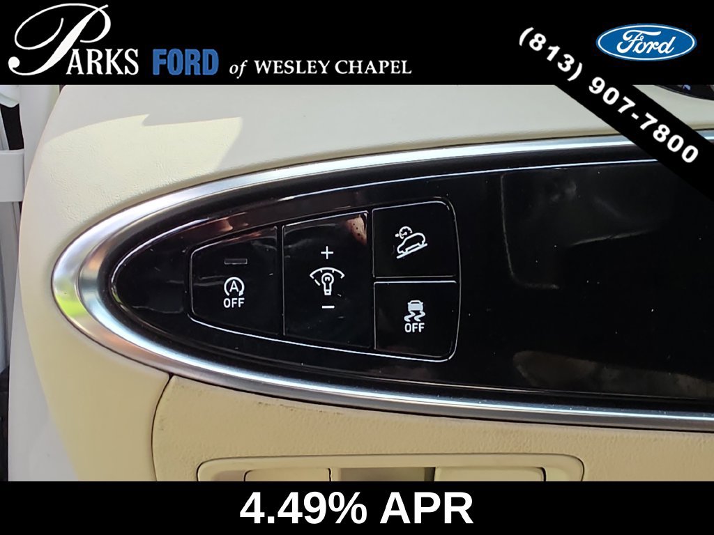 Used 2023 Genesis GV70 2.5T w/ Select Package AWD/4WD image 29