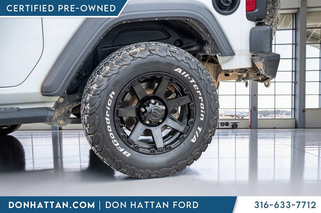 Used 2020 Jeep Wrangler Sport AWD/4WD image 35