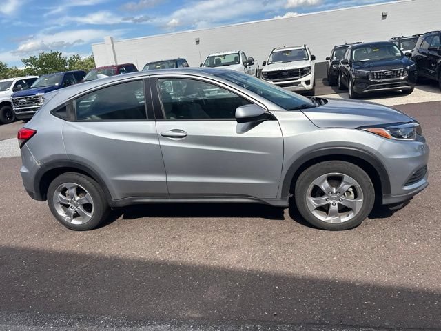 Used 2020 Honda HR-V LX image 16