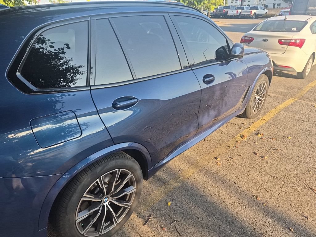 Used 2021 BMW X5 sDrive40i w/ M Sport Package RWD image 17
