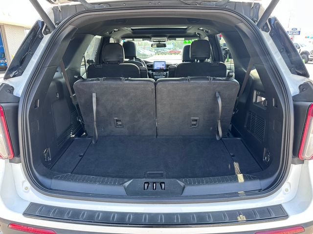 Certified 2022 Ford Explorer ST-Line w/ Class IV Trailer Tow Package AWD/4WD image 7