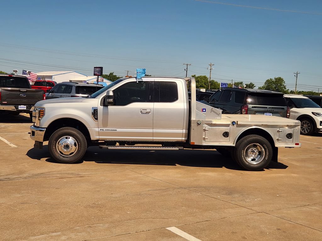 Certified 2019 Ford F350 Lariat w/ Lariat Value Package AWD/4WD image 4