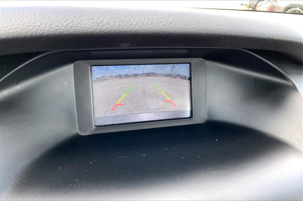 Certified 2018 Ford Focus SE w/ SE Appearance Package image 13