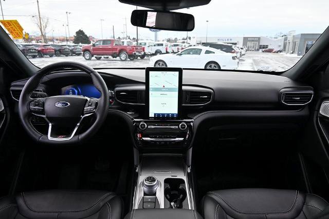 Certified 2022 Ford Explorer ST w/ Equipment Group 401A image 32