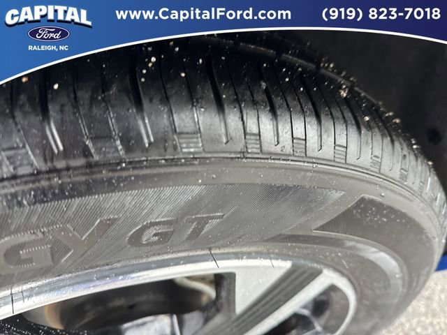 Used 2025 Nissan Sentra SV image 14