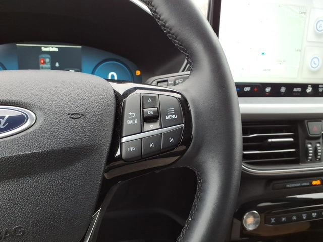 Certified 2024 Ford Escape Platinum AWD/4WD image 16