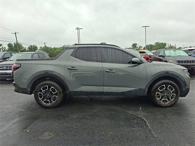 Used 2023 Hyundai Santa Cruz SEL Premium image 2