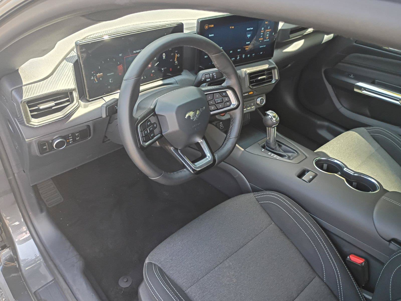 Certified 2025 Ford Mustang Coupe RWD image 10