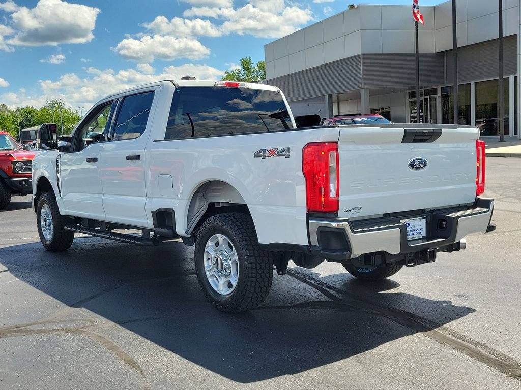 Certified 2025 Ford F250 XLT AWD/4WD image 6