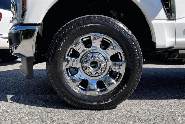 Certified 2026 Ford F250 Lariat w/ Lariat Ultimate Package AWD/4WD image 9