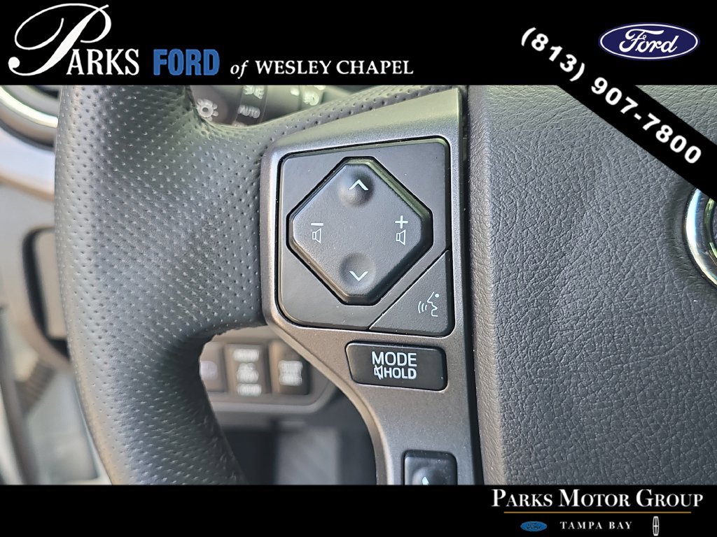 Used 2022 Toyota Tacoma TRD Off-Road AWD/4WD image 27