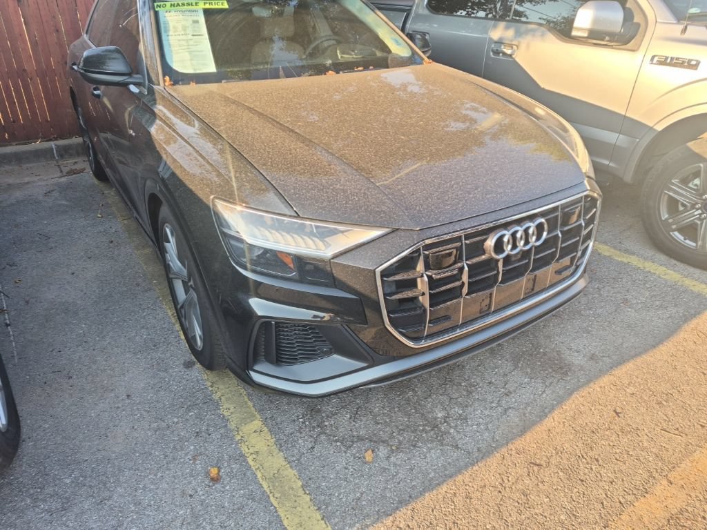 Used 2022 Audi Q8 Prestige w/ Prestige Package AWD/4WD image 19