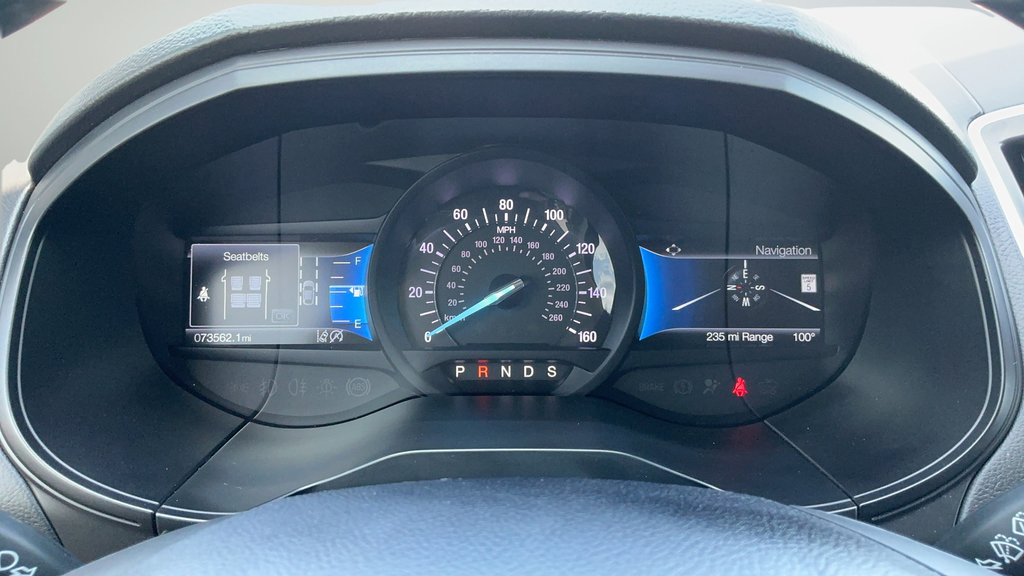 Certified 2022 Ford Edge SEL w/ Convenience Package AWD/4WD image 9