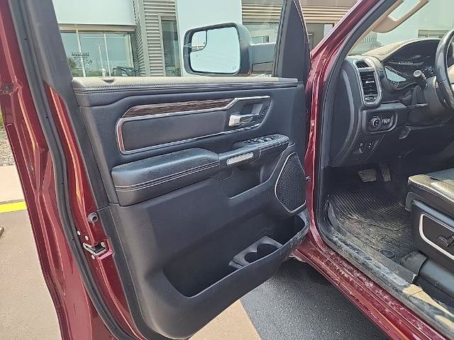 Used 2019 RAM 1500 Laramie AWD/4WD image 23
