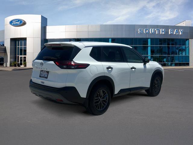 Used 2022 Nissan Rogue S FWD image 5