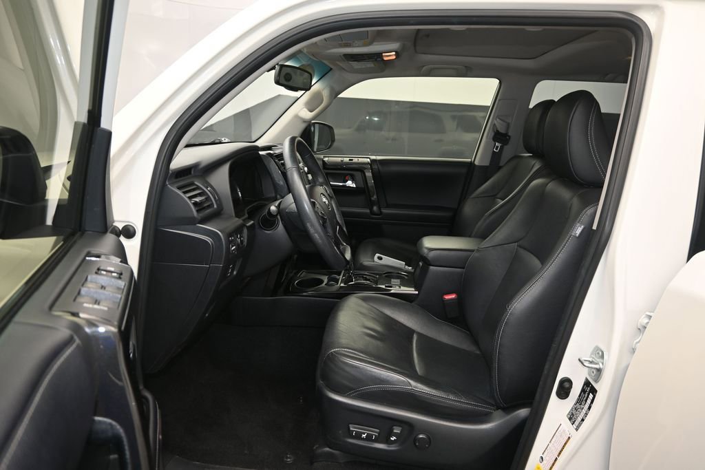 Used 2019 Toyota 4Runner Limited RWD image 13