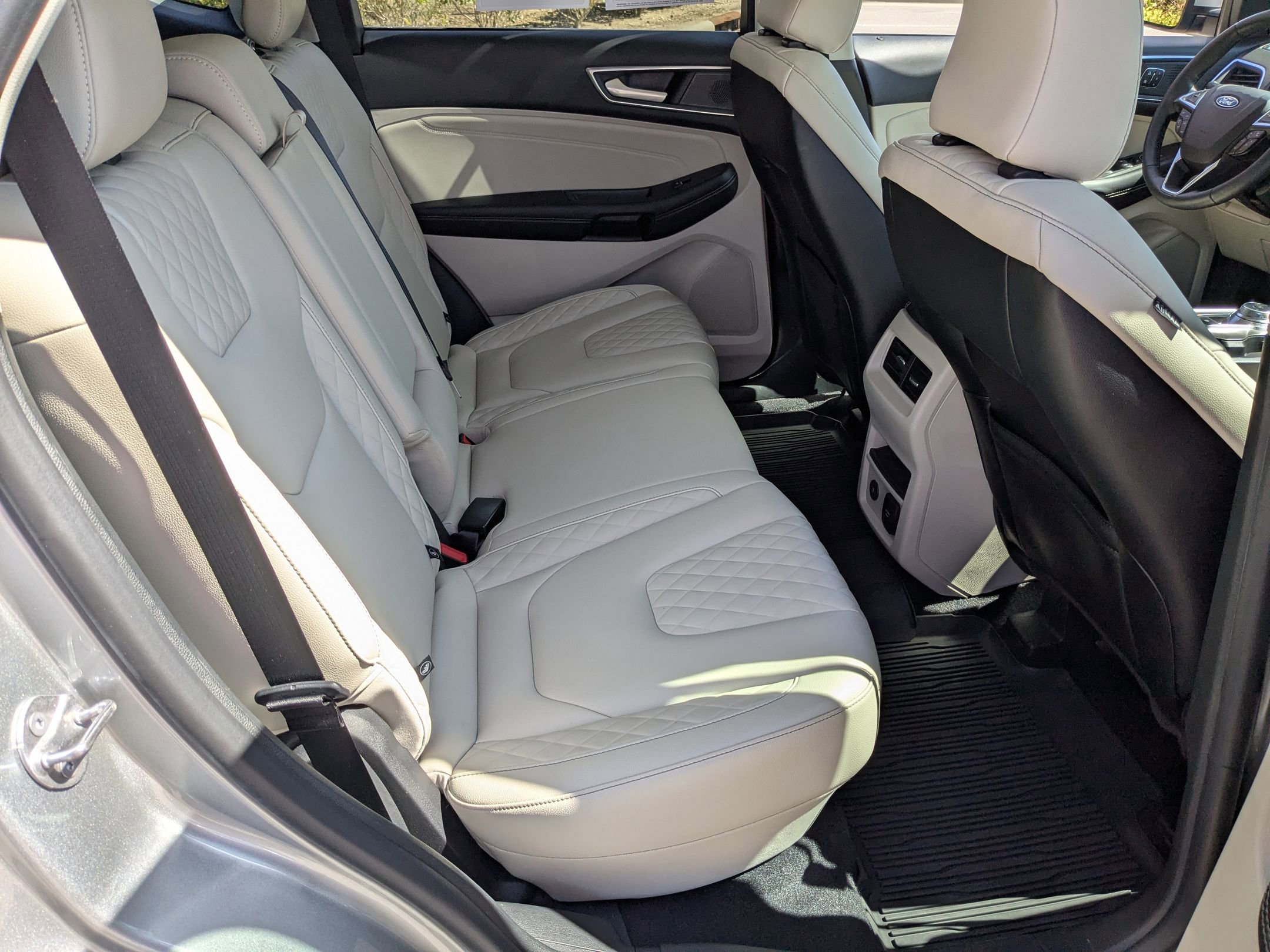 Certified 2023 Ford Edge Titanium image 39