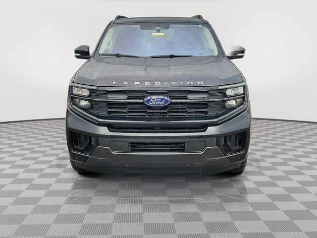 Certified 2025 Ford Expedition Active AWD/4WD image 8
