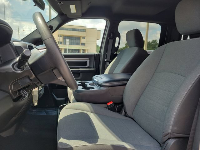 Used 2024 RAM 1500 Warlock RWD image 19