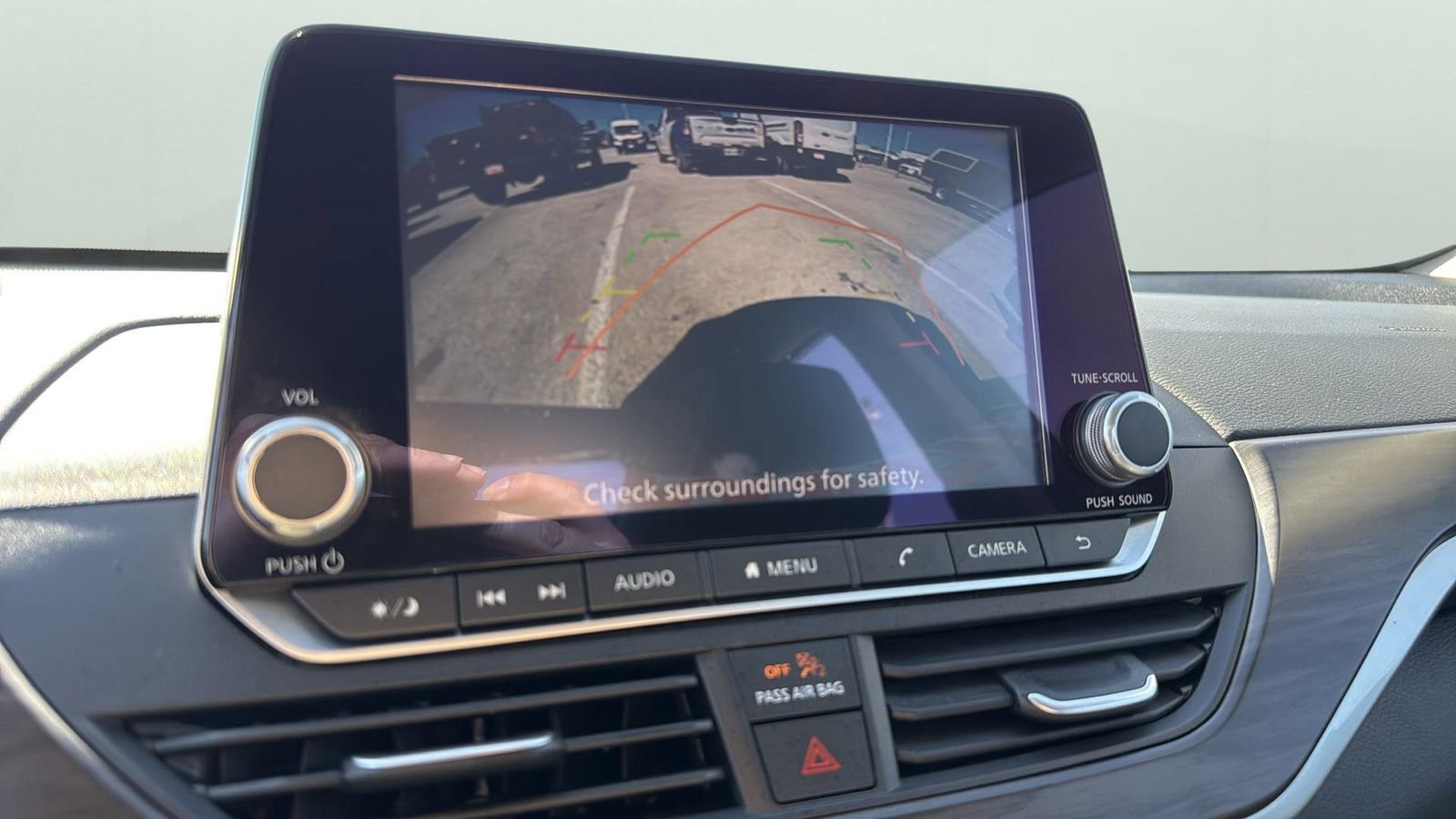 Used 2024 Nissan Altima 2.5 SV image 19